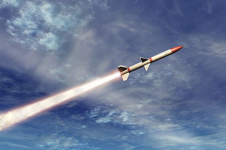 基于Matlab控制理论的导弹动力学建模与仿真研究