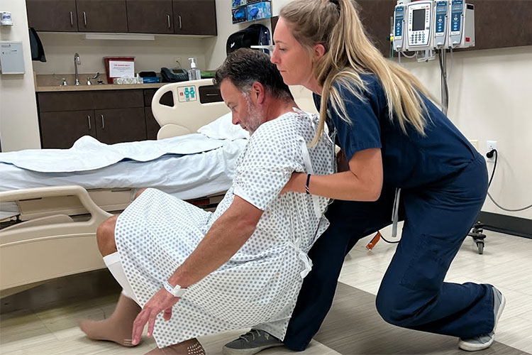 基于YOLOv8深度学习的病房环境病人跌倒检测与语音提醒系统（PyQt5界面+数据集+训练代码）