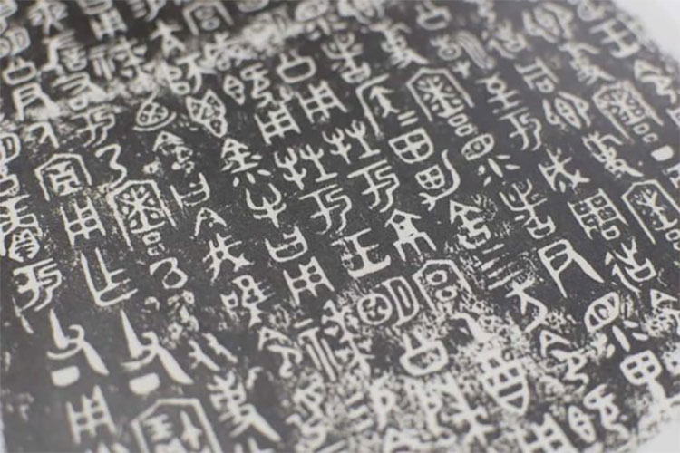 基于Matlab的卷积神经网络(CNN)甲骨文识别系统